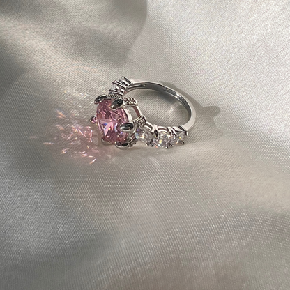 Pink luxury ring