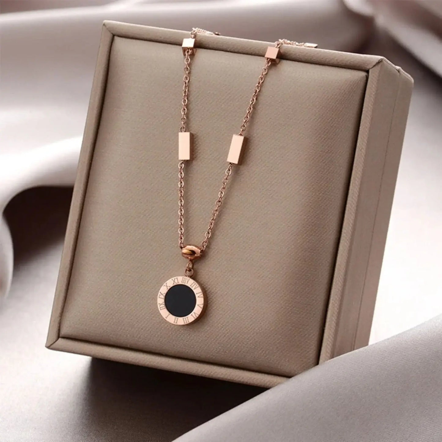 Premium Rose Gold-Plated Stainless Steel Round Necklace: High-Quality Elegance Shoppers Point India Shoppers Point Shoppers Shopper