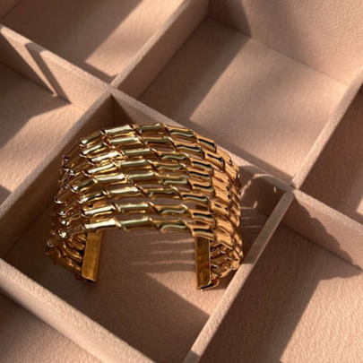 Lainey gold cuff